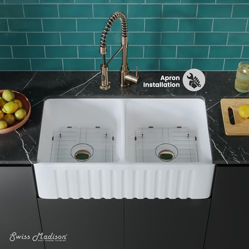 Image of Swiss Madison Well Made Forever SM-KS246 Delice Duo Farmhouse Sink, Glossy White