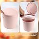 Tischmülleimer mit Deckel 4L Mini Tischabfalleimer Schminktisch Mülleimer Kosmetikeimer Klein Tischabfallbehälter für Schreibtisch Nachttisch Bad Küche Schlafzimmer Wohnzimmer Büro (15x15x17cm,Rosa）