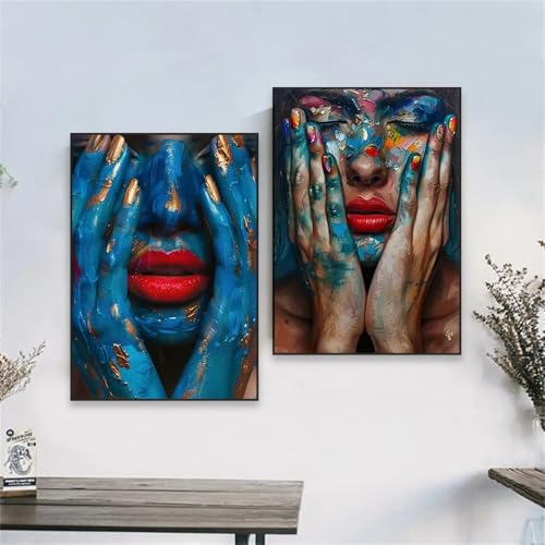 Portrait de femme abstrait bleu et or peinture sur toile pour une atmosphère zen