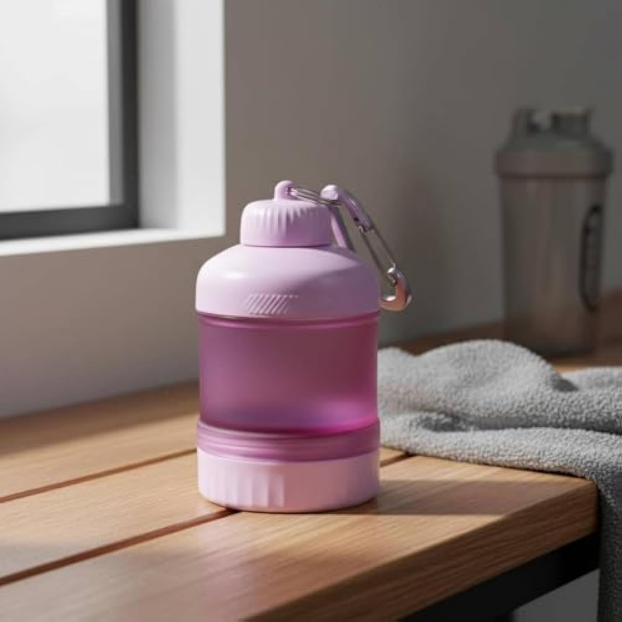 Ribbed Cap Cylindrical Powder Container, Portable