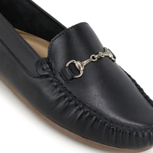 Mocassim Drive em Couro Detalhe Fivela Feminino (33, Preto)