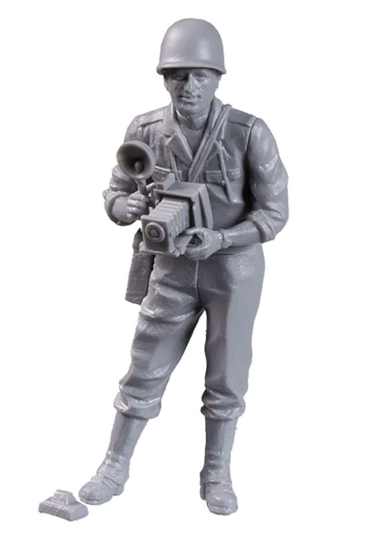 Amazon | AKインタラクティブ 1/35 戦場カメラマンセット プラモデル
