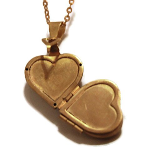 Folding Heart Locket.that Opens Into a 