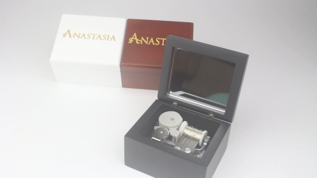 Amazon.com: Sinzyo Music Box Carved Wood Wind Up Musical Box Gift