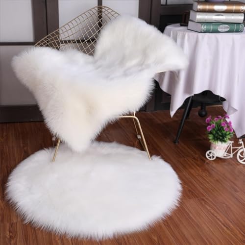 AMFUN Faux Lammfell Schaffell Teppich, Longhair Flauschiger Teppich, Flauschiger Schaffell Lammfell Fellteppich Waschbar, Weicher Fell Carpet für Stühle Sofa Schlafzimmer(Weiß, 60 x 90 cm)