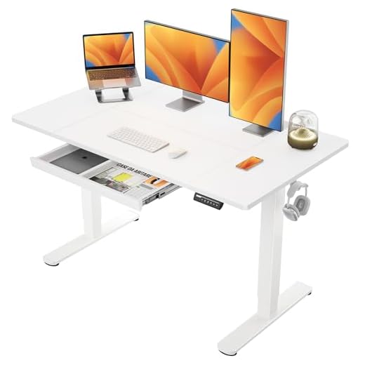 ErGear Scrivania Regolabile in Altezza 140 x 80 cm, Scrivania Altezza Regolabile con 4 Memorie Smart, Cassetti & Tavola Divisa in Più Pezzi, Design a T per Maggiore Stabilità, Bianca