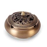 Vier eingebaute Ruß-Clips, nach vielen Versuchen können Zigaretten leicht klemmen, so dass Sie sich frei mit den Angelegenheiten in der Hand bearbeiten können.