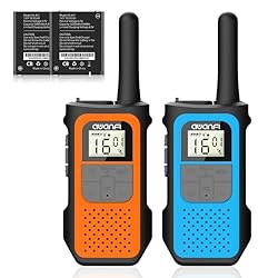 AWANFI Walkie Talkie Recargable para Niños Adultos...: Largo Tiempo en Espera & Interfaz de Carga Type-C: Cada walkie talkie está equipado con una batería recargable de iones de litio de 1200 mAh con alta capacidad y mayor durabilidad. Los walkie-talkies pueden estar en espera durante 3-4 días después de...