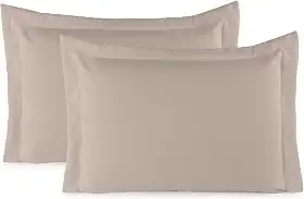 Kit 02 Fronhas Aba Americana Tecido Percal 400 Fios Antiácaro, Anti-pilling com Toque Macio - Bege