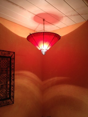 Orientalische Lampe Pendelleuchte Hängeleuchte Abla Rot 48cm Groß | Marokkanische Lederlampe Hennalampe Leuchte mit… – Bild 3