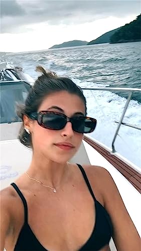 Image of ADE WU Rectangle Sunglasses for Women Men Retro 90s Sunglasses Trendy Black Tortoise Shell Glasses Y2K
