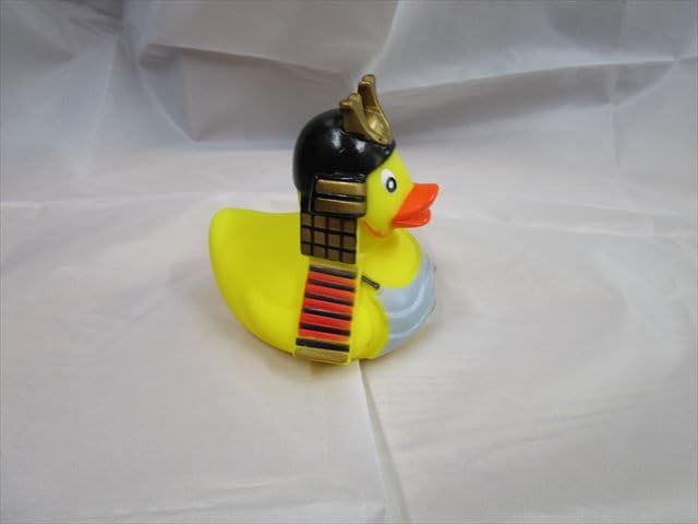 Amazon.co.jp: 大英博物館 カブト アヒル（ラバーダック