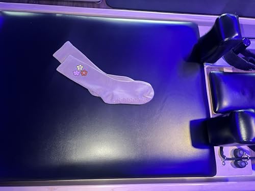 Image of Grip Socks for Yoga and Pilates, Crew length Cute Tan Daisy Design, Anti-slip Safety Socks for Pilates and Yoga. Studio quality