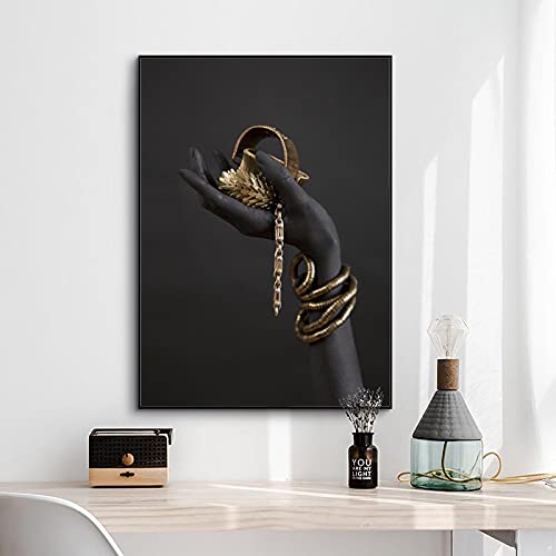 Tableau africain femme noire bijoux dorés décoration salon chic 50x70
