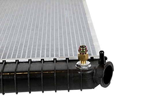 Autoshack Rk701 Radiator Replacement For 1996-2003 2004 Chevrolet S10 1996-2005 Blazer 1996-2004 Gmc Sonoma 1996-2005 Jimmy 1996-2001 Oldsmobile Bravada 1997-2000 Isuzu Hombre 4.3L V6 4Wd Awd Fwd Rwd #TOP2