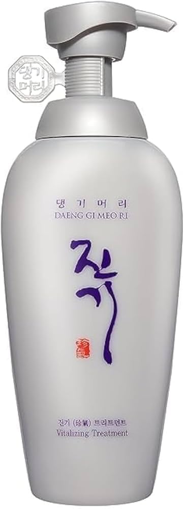 Daeng Gi Meo Ri - Jin Gi Vitalizing Hair Treatment (500ml) - Korean Herbal Nourishment, Frizz Control, Split End Repair, Glossy Shine, Ideal for All Hair Types, package may vary.