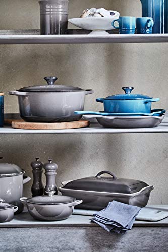 Le Creuset PG07053A-337F Stoneware Heritage Covered Rectangular Casserole, 4 Qt. (12 Inch X 9"), Oyster thumb #3