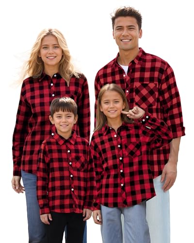 15 Family Christmas Outfit Ideas to Capture Unforgettable Holiday Memories 36 Plaid Family Shirts