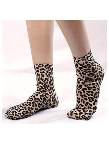 Image of COZYEASE Women's 2 Pairs Leopard Print Ankle Socks Lightweight Soft Casual Y2k Crew Socks Multicolor One-Size