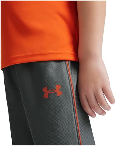 Image of Under Armour Boys 2-piece Short Sleeve Graphic T-Shirt and Joggers Set