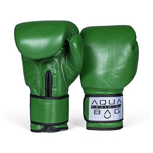 Aqua Training Bag® Classic Boxing Glove (Green, 16 Oz.)