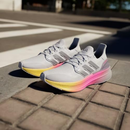 Image of adidas Men Ultraboost 5 Running Shoe