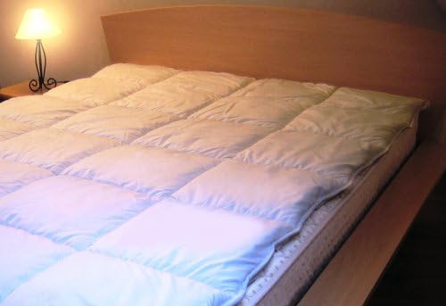 Anti-perspirant Anti Bacterial Bamboo Mattress Topper – Double Size – 140 x 195 cm