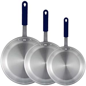 Tiger Chef Frying Pan Set – Commercial Aluminum Restaurant Fry Pans skillets – 7 Inch, 8-Inch, 10 in. Cookware Set with Silicone Sleeve Commercial Grade