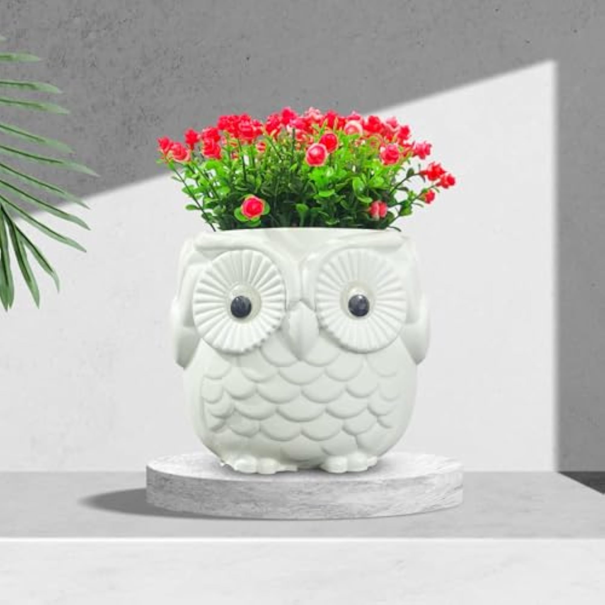 Stylish Artificial Owl Pot with Faux Flower for Home Decor