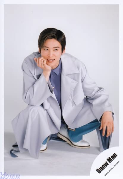 Amazon.co.jp: Snow Man 公式 生 写真（目黒蓮）SM01622 : おもちゃ