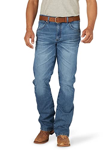 Image of Wrangler Men's Retro Slim Fit Straight Leg Jean