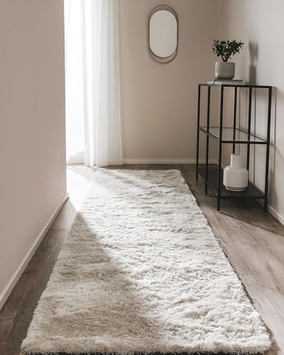 benuta Nest Hochflorteppich Whisper - Beige 80x300 cm - Kuschelig Weicher...