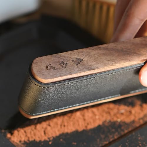 Brosse de nettoyage pour moulin à café éliminant la mouture coincée - 4