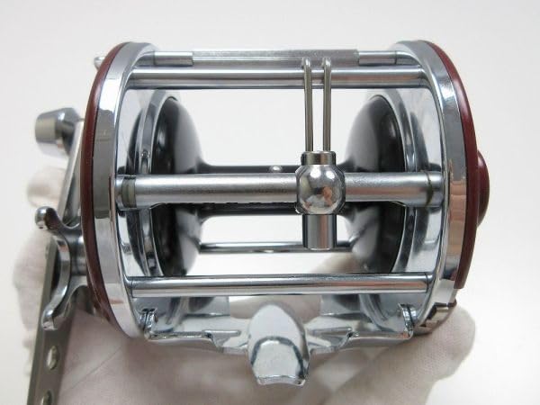 Amazon | Daiwa ダイナミック ST-70DX ベイトリール ／ S1893／23