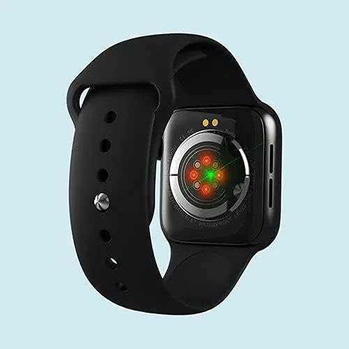 HW16 Smart Watch displaying health data and custom component