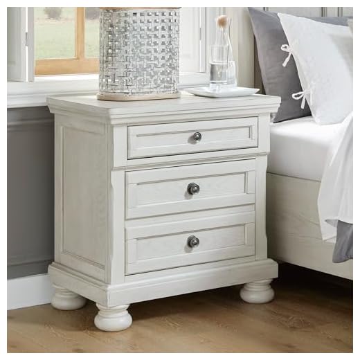 Robbinsdale Traditional 2 Drawer Night Stand