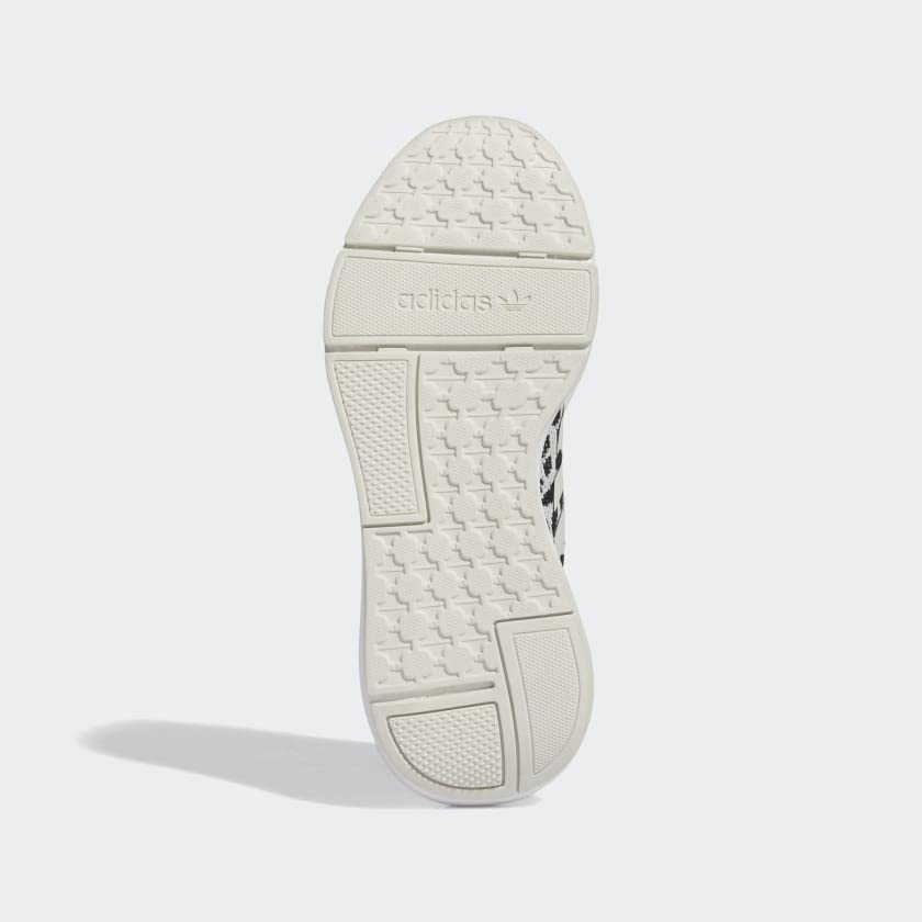 Image of adidas Women's Swift Run 22 Running Shoes