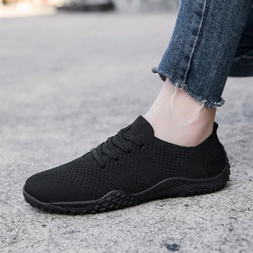 Women's Barefoot Water Shoes Minimalist Comfortable Walking Shoes Beach Outdoor Running Sneakers2
