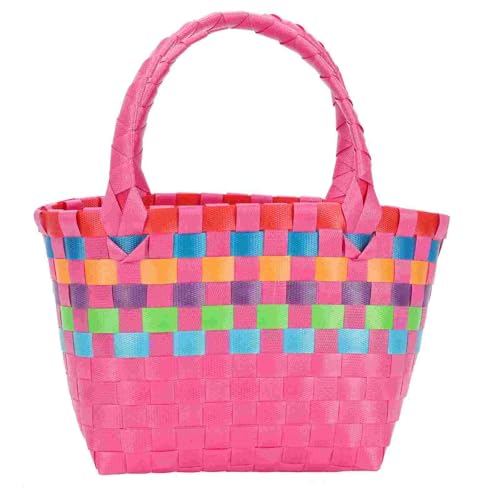 Panier en plastique rose : la solution rangement de plage d'été