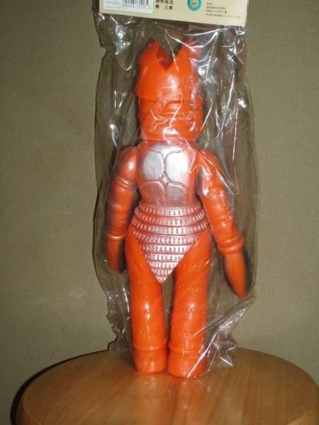 ジャイアントバルタン星人　ブルマァク　ソフビ　約37cm ブルマァク バルタン星人 ジャイアントサイズ（約37㌢）25周年記念