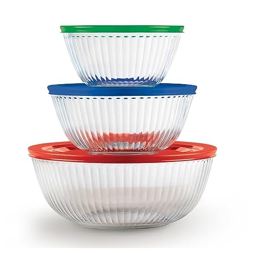 Pyrex Sculpted (3-Pack) Glass Mixing Bowls Set With Lids For Prepping, Baking and Cooking, Preheated Oven, Dishwasher, Freezer, and Microwave Safe