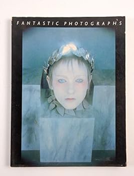 Paperback Fantastic photographs Book