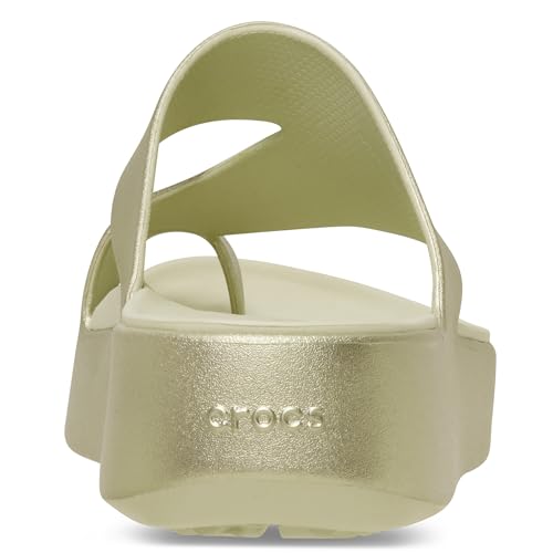 Image of Crocs Women's Getaway Toe Loop Platform Sandals