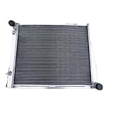 Des matériaux et un processus de fabrication rigoureusement sélectionnés confèrent au radiateur une excellente résistance à la pression et peuvent supporter les changements de pression à l'intérieur du système de refroidissement.