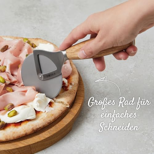 Foto von Boska Pizzaschneider Oslo+ / Non-stick BSF™ / Schneidet ohne Wackler/Sehr scharf/Stilvoll/Eichenholz & Edelstahl