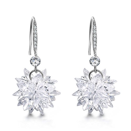 Snowflake Dangle Earrings With Crystal Cubic Zirconia Winter Snow Earrings for Women Fashion Jewelry