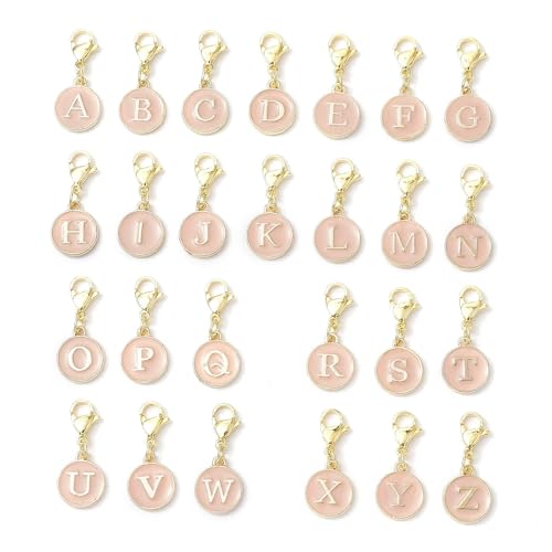 Ipotkitt 52 llaveros esmaltados del alfabeto de 26 estilos, dijes de letras de metal, planos, redondos, con cierre de pinza de langosta, dijes para manualidades, decoración colgante