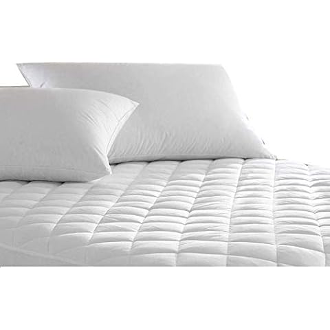Mattress Protector - Easy Care 4ft Small Double King Diamond Luxury Quilted Cover | 30cm Deep Fitted Bedding Protector | Non-Allergenic, Anti Dustmite & Absorbent (4FT Small Double) Cover