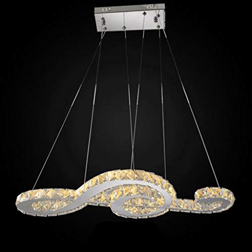 Lumière jaune de lustre en chanvre et cristal pour salon chaleureux