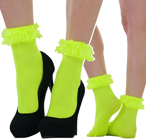 Image of ToBeInStyle Women's Indie Girl Ruffle Trim Heart Net Design Ankle High Fashion Socks